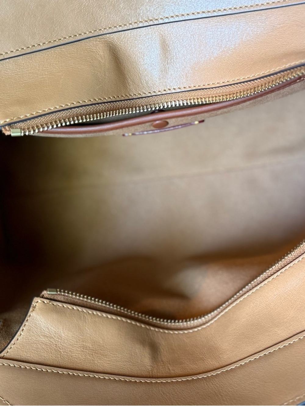Coach Empire 28 Honey Brown - Picture 12 of 16